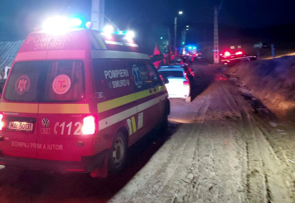 Ministrul Sănătății, după ce a fost acuzat că a generat panică în cazul avionului întors pe Aeroportul București: Să aștept ce? / ”Am convocat spitalele de urgență din București într-o celulă de criză”