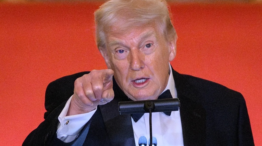 NEWS.ro: Afirmaţia lui Trump privind rachetele iraniene nu este susţinută de serviciile de informaţii americane - Reuters