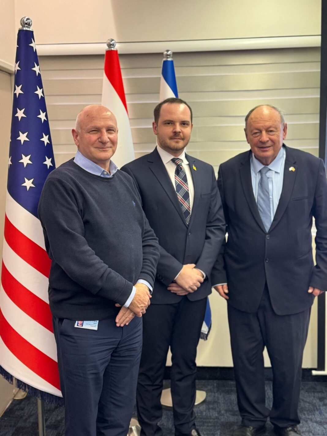 NEWS.ro: Alexandru Rogobete anunţă, din Israel, iniţierea procedurilor pentru semnarea unui acord între Ministerul Sănătăţii şi Statul Israel, care să permită realizarea determinărilor genetice pentru anumite boli rare şi adaptarea terapiilor oncologice