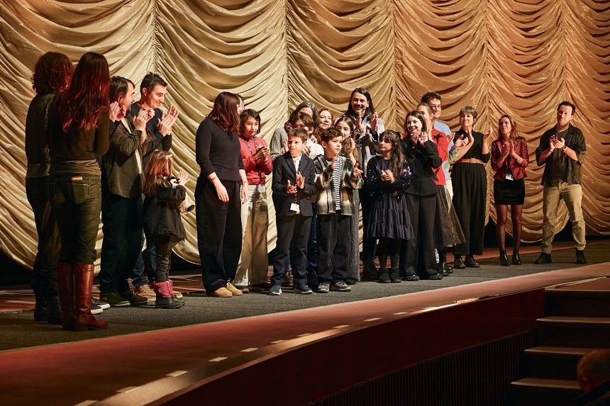 NEWS.ro: „Atlasul Universului”, primul film pentru copii regizat de Paul Negoescu, primit cu aplauze la Festivalul Internaţional de Film de la Berlin - VIDEO