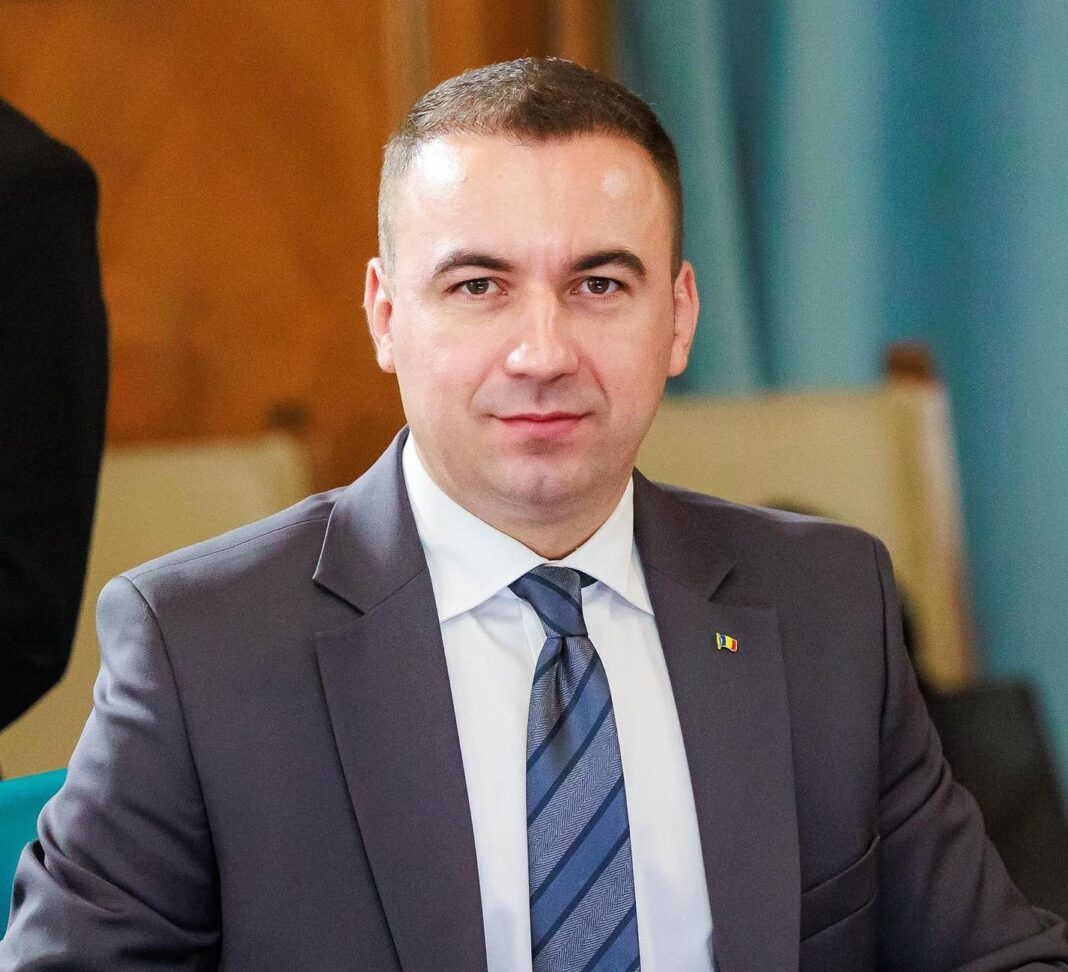 NEWS.ro: Bogdan Ivan, despre o eventuală alianţă PSD-AUR: Nu o văd în viitorul apropiat/ Pe cine ar pune CEO al unei companii, între Ilie Bolojan şi Sorin Grindeanu