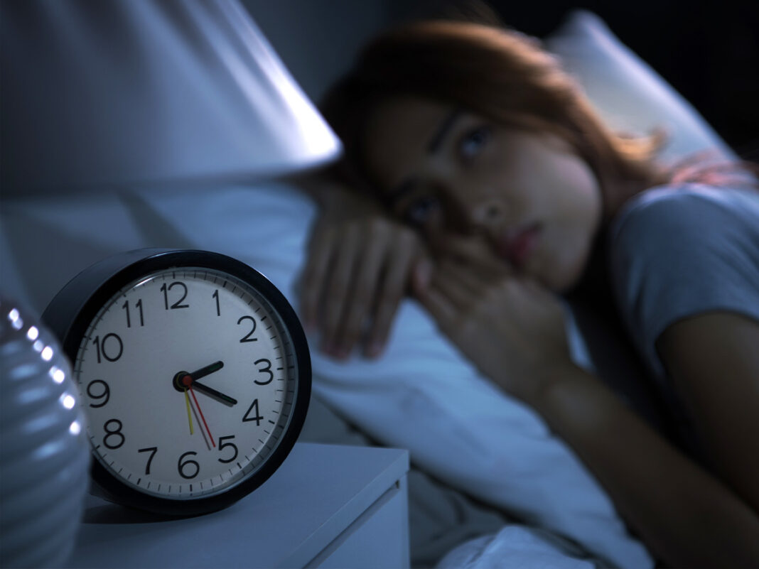 NEWS.ro: Ce se întâmplă în creier după 72 de ore fără somn: De la „ceaţa mentală” la riscul de halucinaţii şi dezechilibru neurologic sever