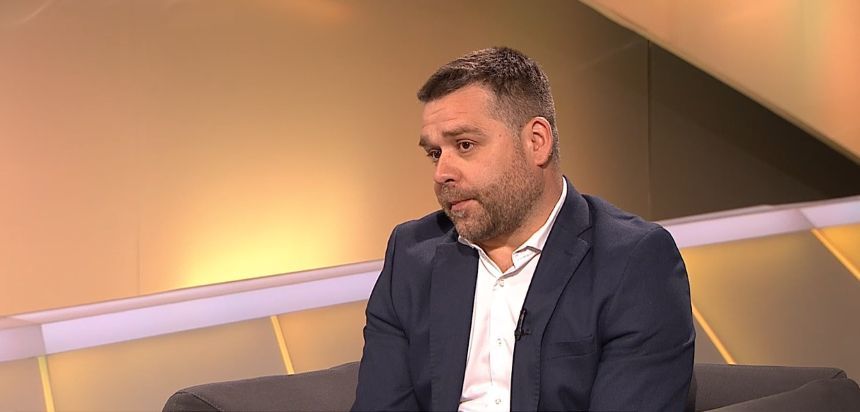 NEWS.ro: Ciucu: Este un Consiliu General pulverizat, iar PSD-ul este foarte important / Dacă e nevoie să fac o majoritate cu partidul lui Piedone, o fac cu partidul lui Piedone / Măcar o discuţie cu AUR trebuie să deschid/ Mesajul pentru Băluţă