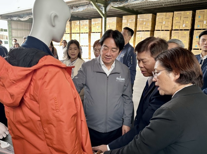 NEWS.ro: Cooperarea între Taiwan şi SUA nu se va schimba, dă asigurări preşedintele taiwanez Lai Ching-te, după ce Xi Jonping îl avertizează pe Donald Trump să ”să dea dovadă de prudenţă” în vânzările americane de armament către insulă