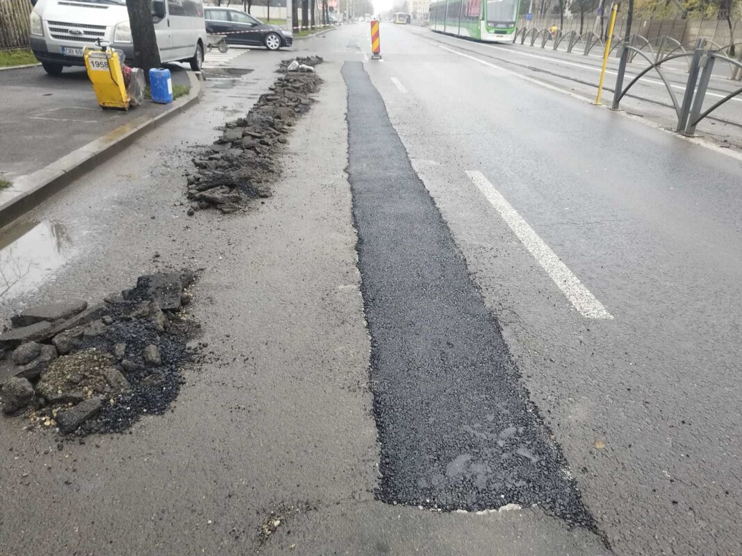 NEWS.ro: Daniel Băluţă propune ca primarii de sector să intervină „simultan şi integrat” pentru „refacerea rapidă” a asfaltului plin de gropi: Bucureştiul arată ca după război. Barierele administrative trebuie depăşite, în interesul oraşului