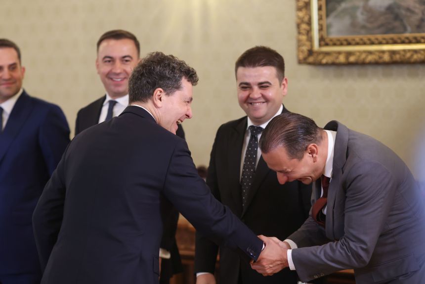 NEWS.ro: Daniel Băluţă susţine că a discutat cu Nicuşor Dan despre bugetul Capitalei: Sunt extrem de încântat de acest rol pe care domnul preşedinte şi l-a asumat - VIDEO