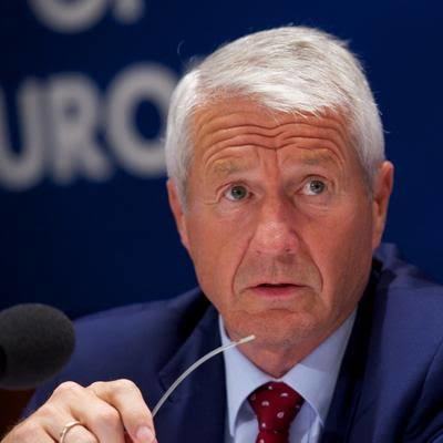 NEWS.ro: Dosarele Epstein. Poliţia norvegiană a percheziţionat locuinţele fostului prim-ministru Thorbjørn Jagland, suspectat de „corupţie agravată”