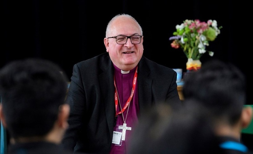 NEWS.ro: Episcopul de Lincoln, Stephen Conway, arestat sub suspiciunea de agresiune sexuală