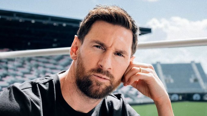 NEWS.ro: Fotbal: Lionel Messi - „Regret profund că nu am învăţat limba engleză”