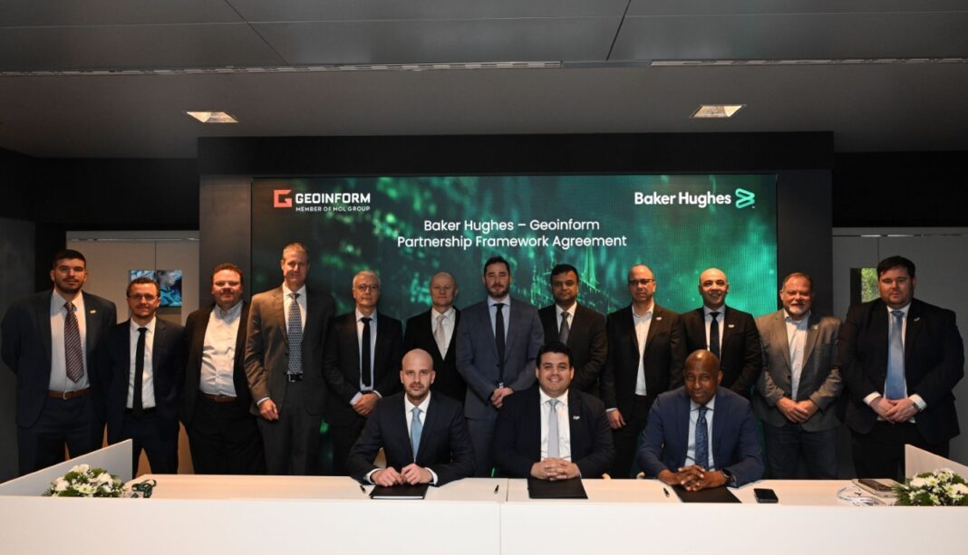 NEWS.ro: Geoinform Ltd., subsidiară a Grupului MOL, semnează un acord strategic de cooperare cu Baker Hughes, pentru introducerea unor tehnologii de ultimă generaţie pentru domeniul petrolului şi gazelor naturale