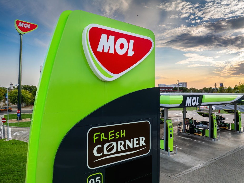 NEWS.ro: Grupul MOL anunţă că profitul înainte de impozitare a ajuns la 1,3 miliarde dolari în 2025, în scădere cu 11% faţă de 2024