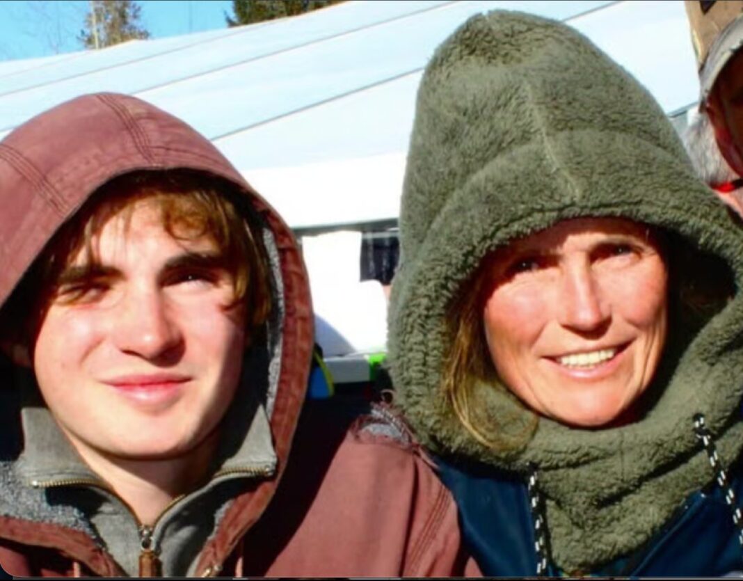 NEWS.ro: JO de iarnă: Sarah Schleper, în vârstă de 46 de ani, şi fiul său Lasse Gaxiola scriu istorie în Italia