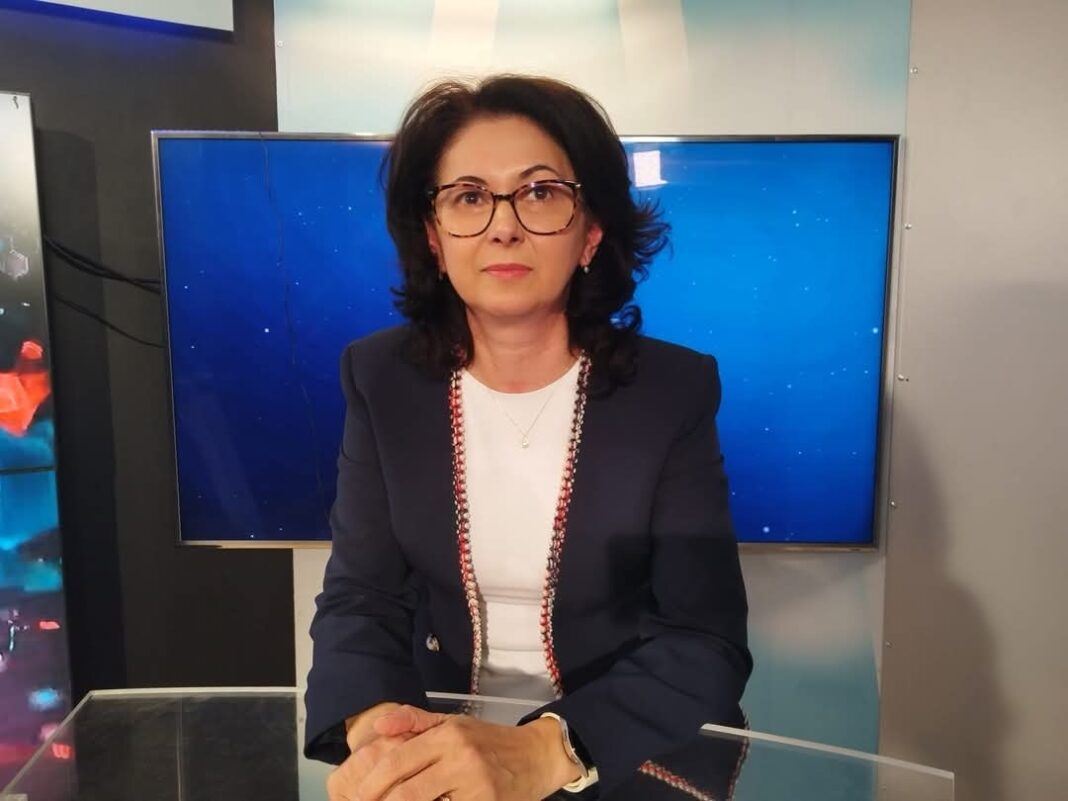 NEWS.ro: Managerul Centrului de Evaluare şi Tratament a Toxicodependenţelor pentru Tineri Sfântul Stelian din Bucureşti, Maria Popescu: Cei dependenţi de jocuri de noroc au început să ne ceară ajutorul, dar din păcate o fac prea târziu