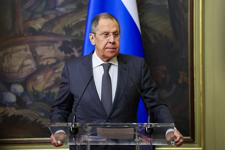 NEWS.ro: Moscova va continua să-şi limiteze arsenalul nuclear dacă Washingtonul va face acelaşi lucru, declară Serghei Lavrov după expirarea tratatului New START
