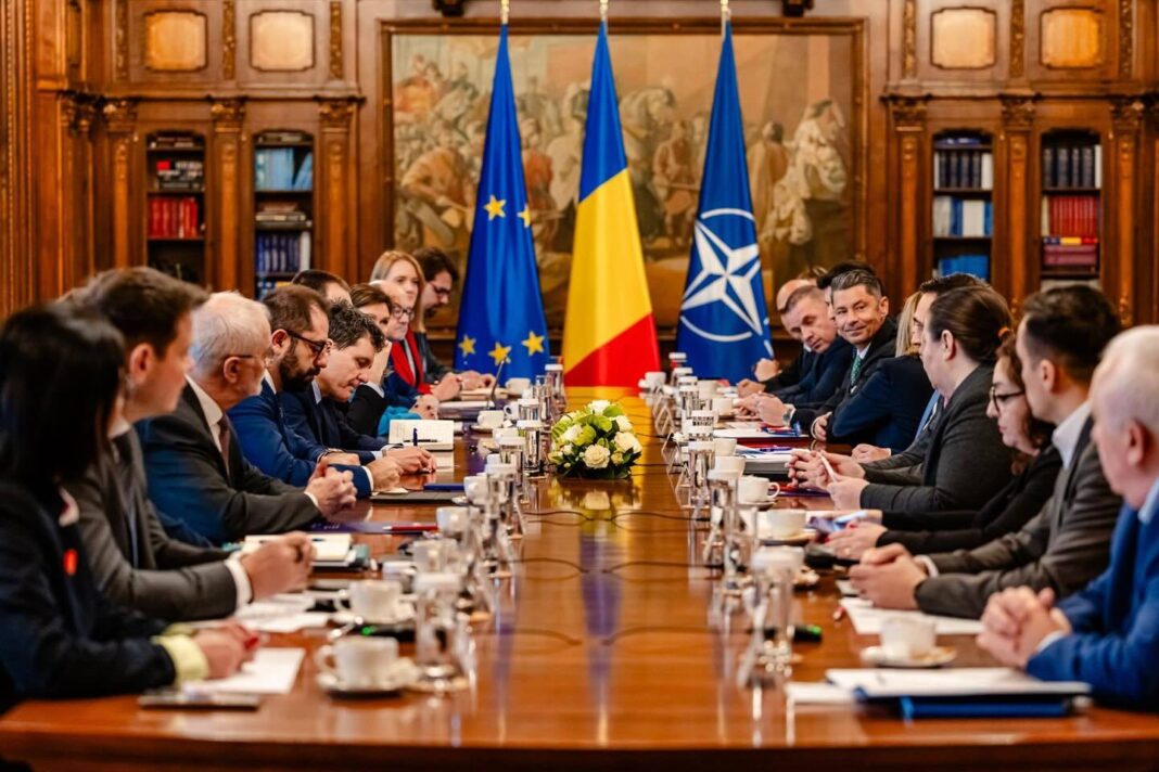 NEWS.ro: Nicuşor Dan, întâlnire la Cotroceni cu liderii marilor companii americane, reunite sub umbrela Camerei de Comerţ Americane în România: Mesajul companiilor americane este că îşi doresc să investească în continuare în ţara noastră