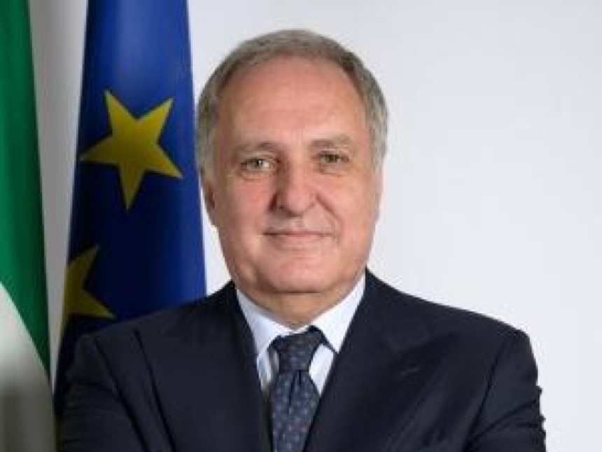 NEWS.ro: Oficial de la Trezoreria Italiei, responsabil de companii de stat, suspectat de insider trading - surse