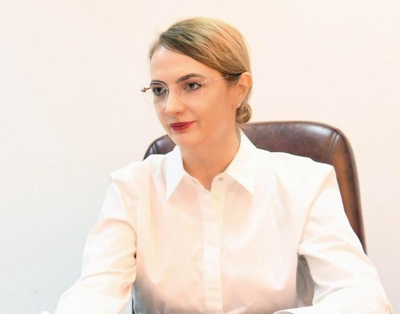 NEWS.ro: Preşedinta ICCJ, despre scrisoarea transmisă de Bolojan CCR: Avertizarea explicită privind pierderea unor fonduri europene şi solicitarea implicită ca instanţa să ţină seama de consecinţe financiare, ingerinţă incompatibilă cu separaţia puterilor în stat
