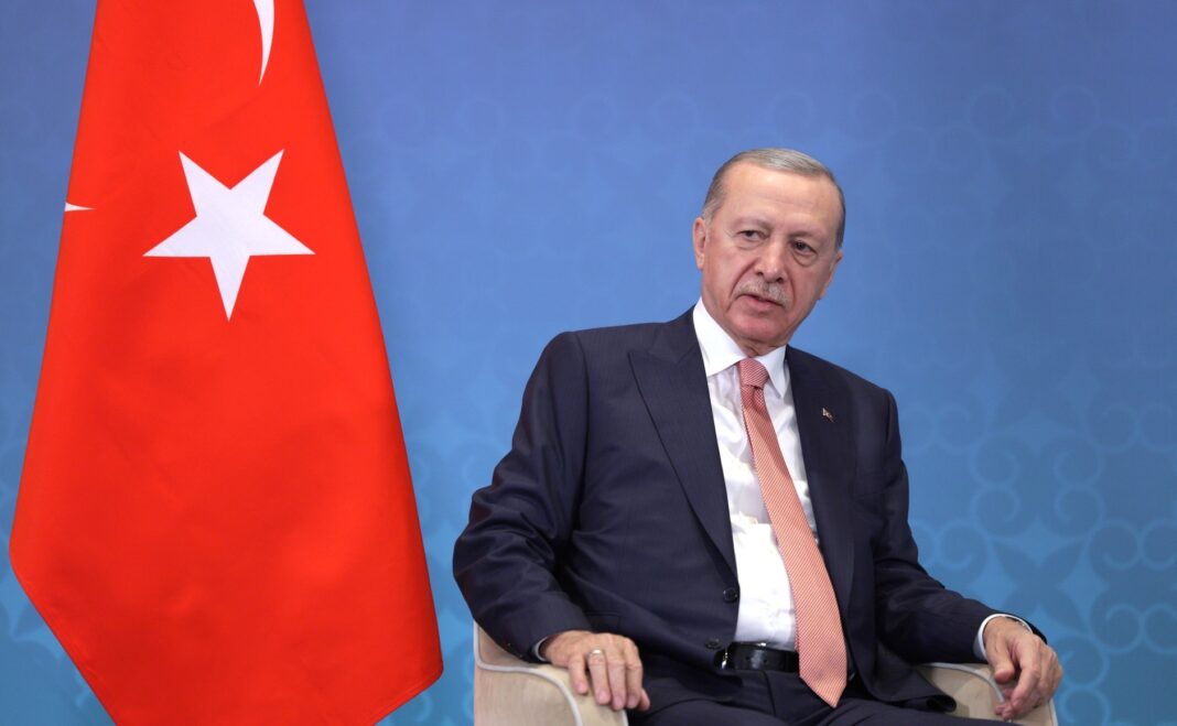 NEWS.ro: Preşedintele Turciei numeşte noi miniştri la Justiţie şi Interne