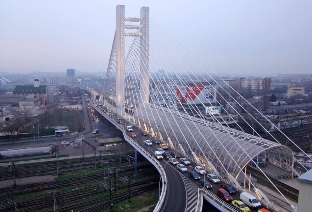 NEWS.ro: Primăria Capitalei anunţă că va pune în siguranţă Pasajul Basarab, „o problemă istorică a Bucureştiului”: Lucrările ar putea începe în iunie şi să fie gata în decembrie