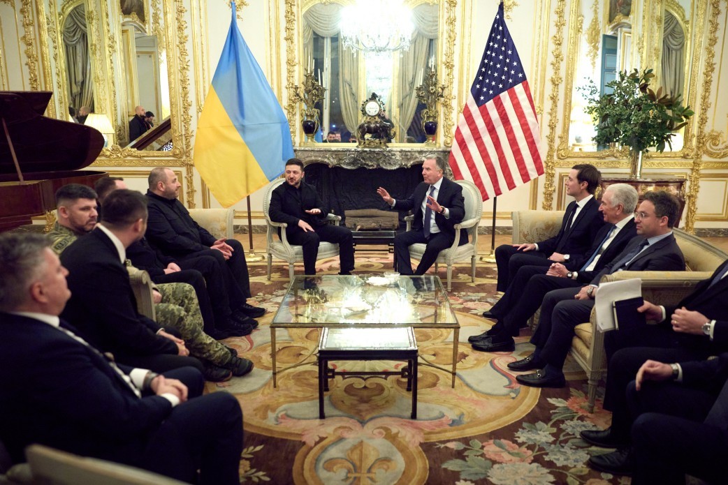 NEWS.ro: Reuters: Americanii se grăbesc. SUA vor ca Ucraina şi Rusia să încheie un acord de pace în luna martie, iar în mai să fie organizate deja alegeri în Ucraina simultan cu un referendum