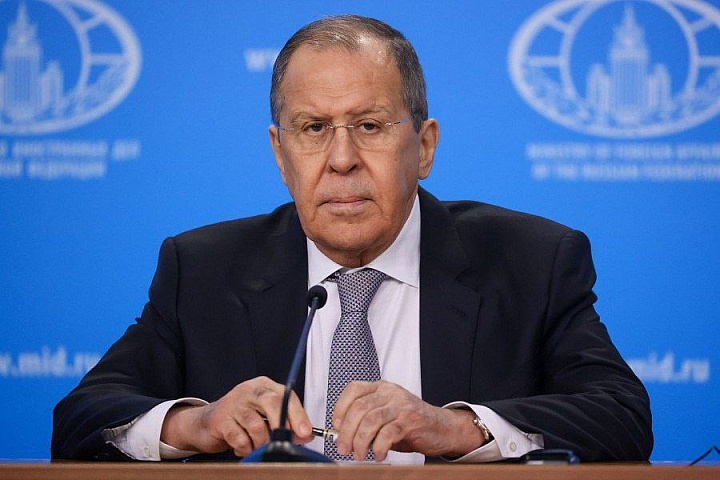 NEWS.ro: Rusia avertizează din nou că forţele străine din Ucraina vor fi „ţinte legitime”, dar laudă eforturile lui Trump de a face pace