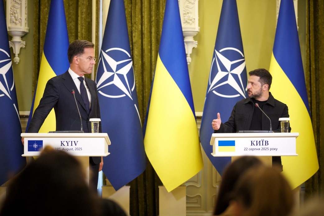 NEWS.ro: Secretarul general al NATO vine marţi la Kiev şi va ţine un discurs în parlament - presă