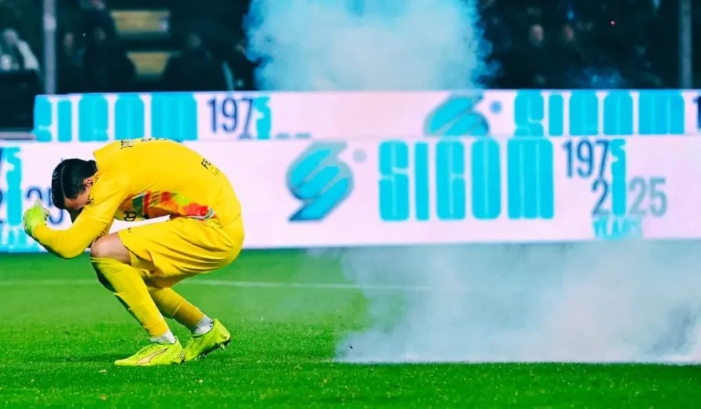 NEWS.ro: Serie A: Suporterii lui Inter Milano au interzis la deplasări până la finalul lunii martie, după incidentul de la Cremona