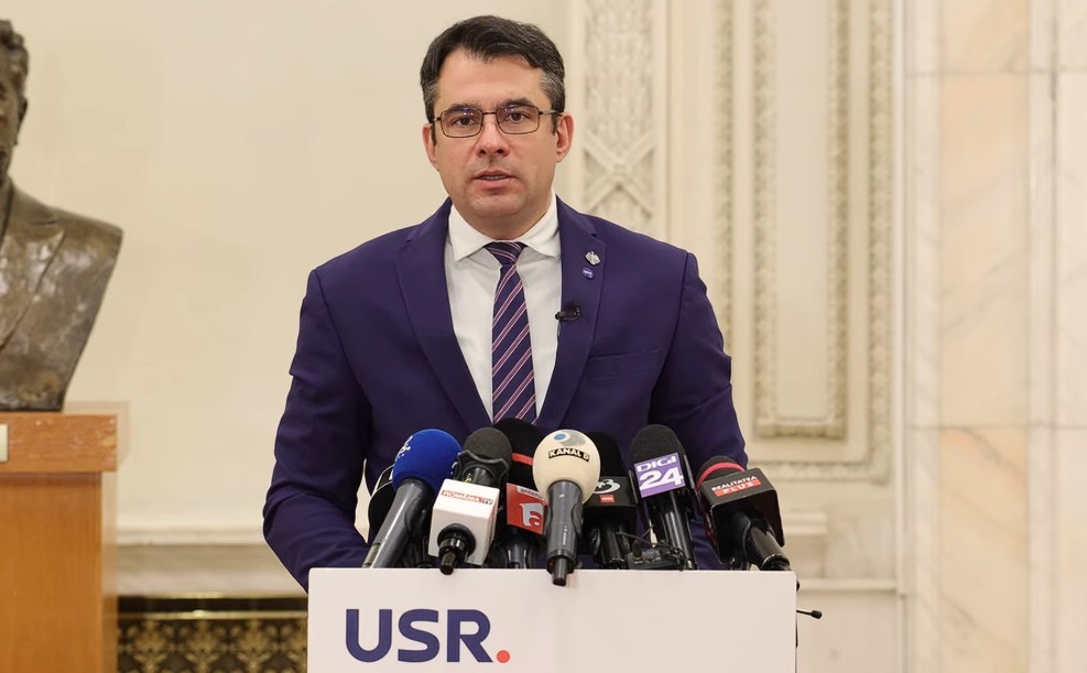 NEWS.ro: Ştefan Pălărie: USR are un mandat explicit de a se tăia cheltuielile publice cu 10%. Acel proiect care a început în luna august a ajuns astăzi aproape în stadiul final. Nu avem altceva de făcut decât să dăm drumul la ordonanţele de urgenţă