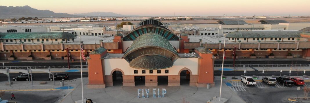 NEWS.ro: Toate zborurile de pe aeroportul El Paso din Texas au fost suspendate timp de 10 zile din „motive de securitate”. Aeroportul se află lângă o bază militară