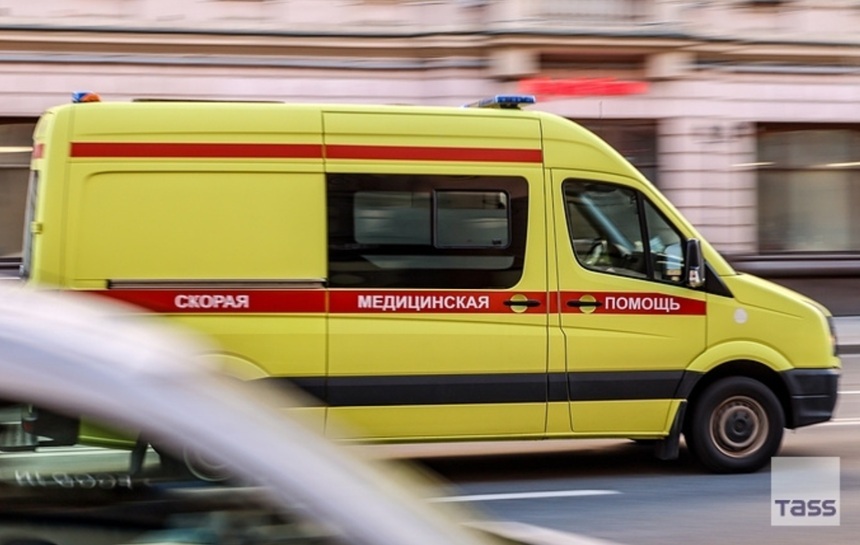 NEWS.ro: Un mort şi doi răniţi în sudul Rusiei, într-un atac armat într-o şcoală tehnică la Anapa, în Krasnodar. Atacatorul, un elev al şcolii, reţinut
