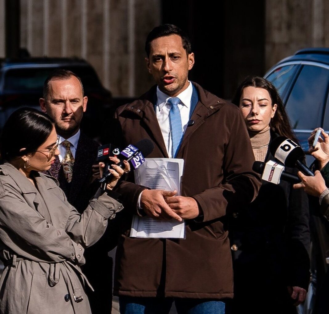 NEWS.ro: Vlad Gheorghe, consilierul premierului Bolojan, îi răspunde lui Hubert Thuma: Un referendum în judeţul Ilfov trebuie făcut. Dar pe tema corectă: asimilarea Ilfovului în Bucureşti