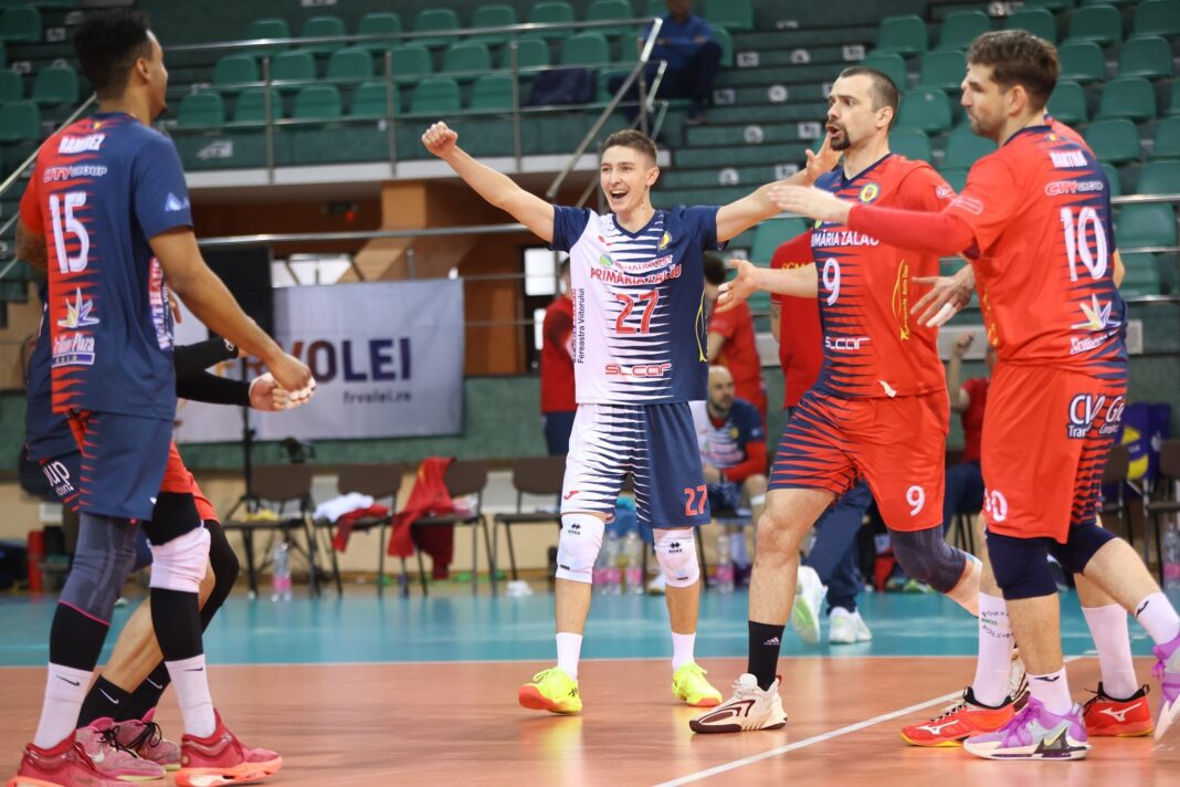NEWS.ro: Volei masculin: SCM Zalău – Altekma Izmir, scor 2-3, în turul sferturilor Challenge Cup