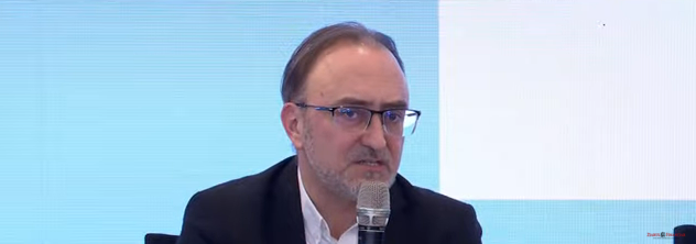 Nicolas Richard, CEO, ENGIE Romania & Country Manager: Eu cred că pentru o ţară care este producătoare de gaz ar trebui să avem o abordare unde gazul şi electricitatea devine complementară. Faptul că acasă se po face pompe hibrid, gaze naturale şi electricitate, este un avantaj major pentru România