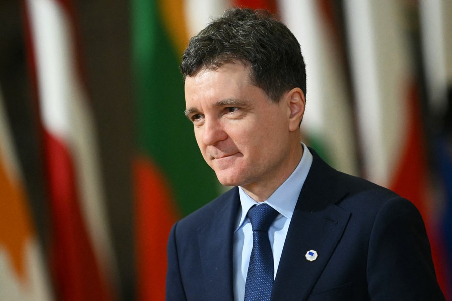 Nicușor Dan: Companiile americane îşi doresc să investească în continuare în ţara noastră