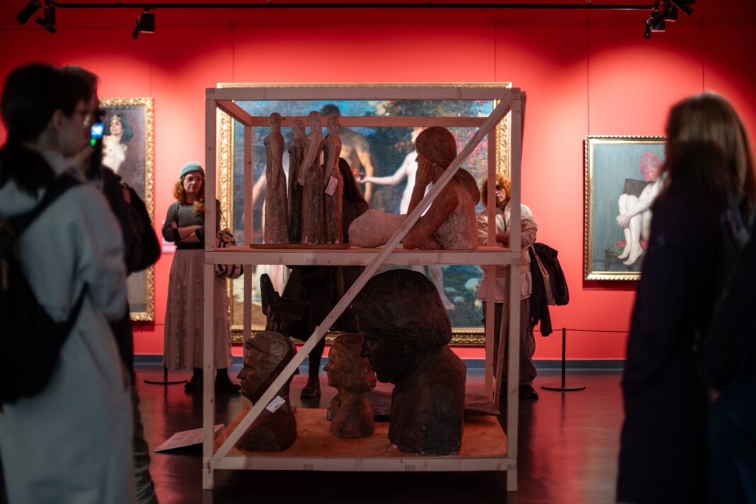 O zeitate protectoare, artefact din perioada romană, vedetă la expoziția despre istoria Muzeului Judeţean Mureş
