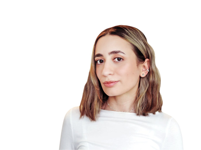 Oana Ioniţă, ZF: Expresiile anului: rage bait şi parasocial. Am trăit între furie şi iluzie în 2025?