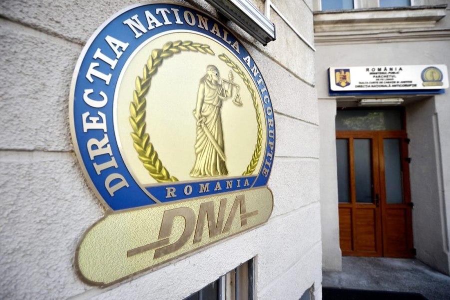 Percheziții la Primăria Sectorului 5. Conducerea instituției, suspectată într-un dosar de corupție | Surse