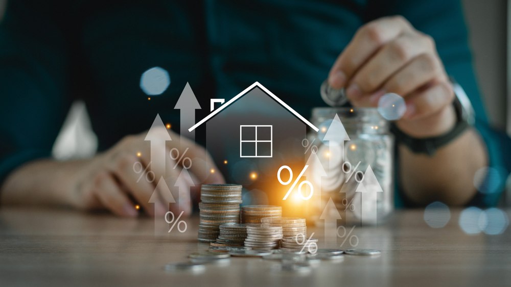 Peste jumătate dintre români cred că impozitele pe proprietate sunt mai mari decât în alte țări UE | Sondaj