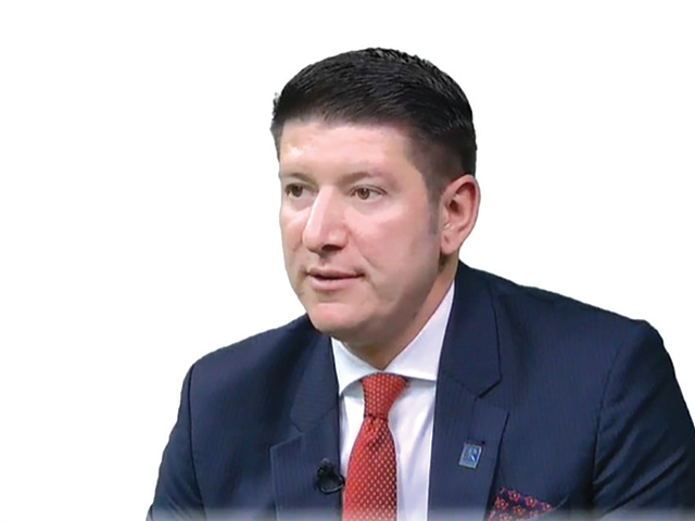 Piaţa imobiliară începe 2026 cu frâna de mână trasă: Tranzacţiile au scăzut, însă preţurile rămân încă ridicate. Cristi Stanciu, CEO, Realkom Imobiliare: Bucureştiul se situează la o medie de 2.250 euro/mp acum, faţă de 2.100 anul trecut VIDEO