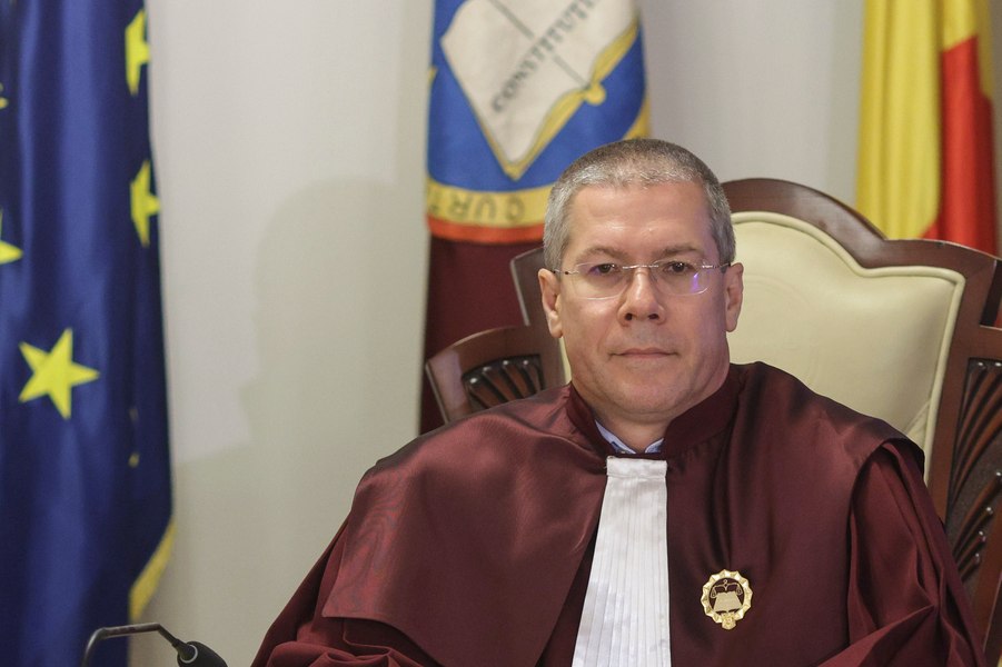 Primul termen la Curtea de Apel în dosarul privind anularea numirii lui Dacian Dragoş la CCR
