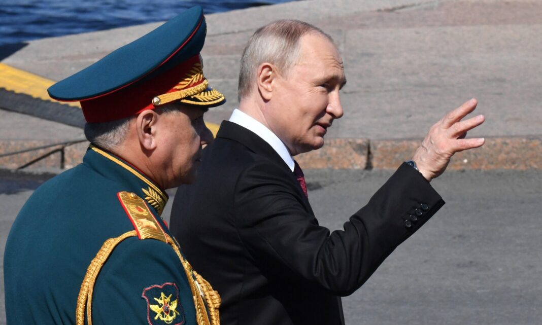 Putin afirmă că este o „prioritate absolută” dezvoltarea forţelor nucleare ruse / Declarația vine cu două zile înainte de împlinirea a patru ani de la atacarea Ucrainei