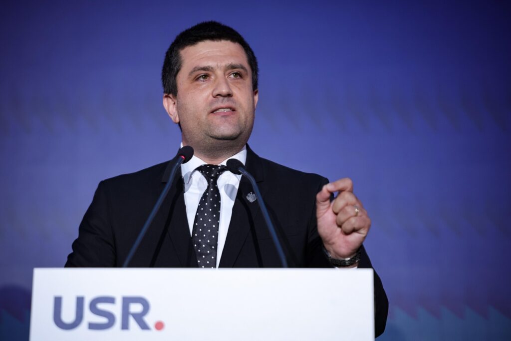 Radu Miruţă, la Cogresul USR: Să ne încurajăm oamenii să-şi asume să iasă în faţă, chiar şi prin numire politică