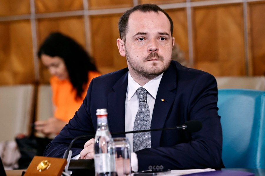 Rogobete respinge tăierea salariilor din sănătate: „Sunt total împotriva unei abordări pur contabile”