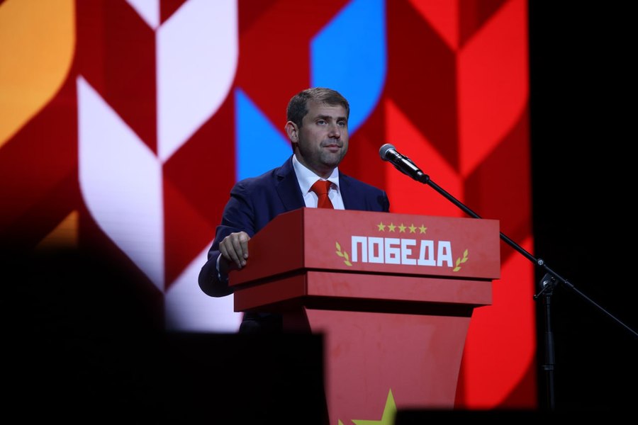 Rusia mută miliarde peste granițe prin bancnote, afacere legată de Kremlin și fugarul moldovean Ilan Șor