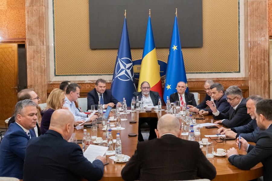 Sabotaje și incompetență versus competență și onestitate