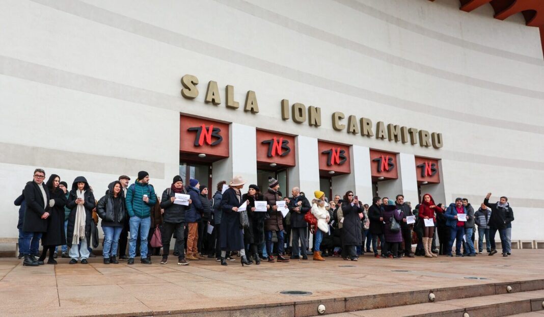 Sindicatul Actorilor de la Teatrul Național din București cere demisia ministrului Culturii, András Demeter: A insultat în repetate rânduri public profesioniști din domeniul culturii