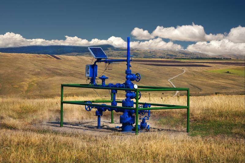 Statistică: Producţia de gaze a României a scăzut cu 0,9% în 2025 / Importurile s-au majorat cu 75% / Prognoza indică o creștere a producției până în 2027