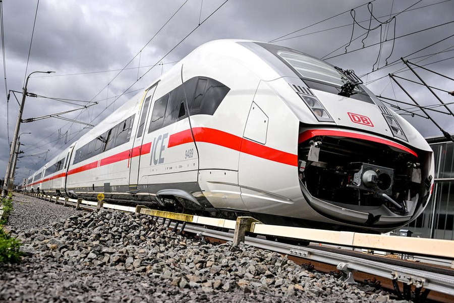 Tragedie într-un tren din Germania: Un controlor a fost ucis de un călător fără bilet