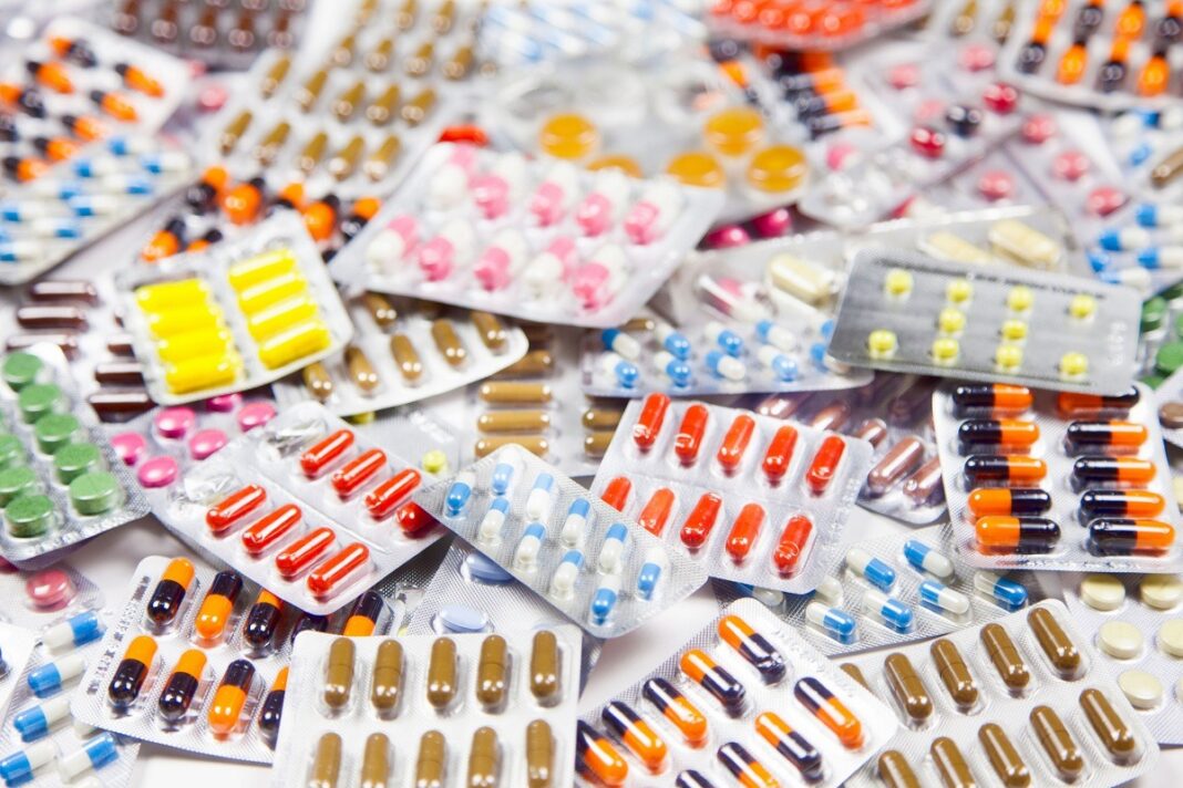 Trump a făcut un site de unde se pot cumpăra medicamente mai ieftine / ”Poporul american a subvenţionat costul medicamentelor pentru întreaga lume”