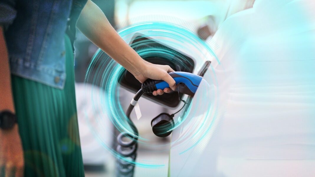 UE schimbă regulile pentru stațiile de încărcare a mașinilor electrice / Noi standarde privind măsurarea, afișarea și facturarea energiei